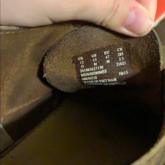 Clarks Desert Chukka Boots - Picture 4 of 4